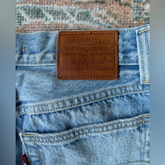 🌿🦋 Levi’s Jean Mom Skirt - Picture 8 of 9